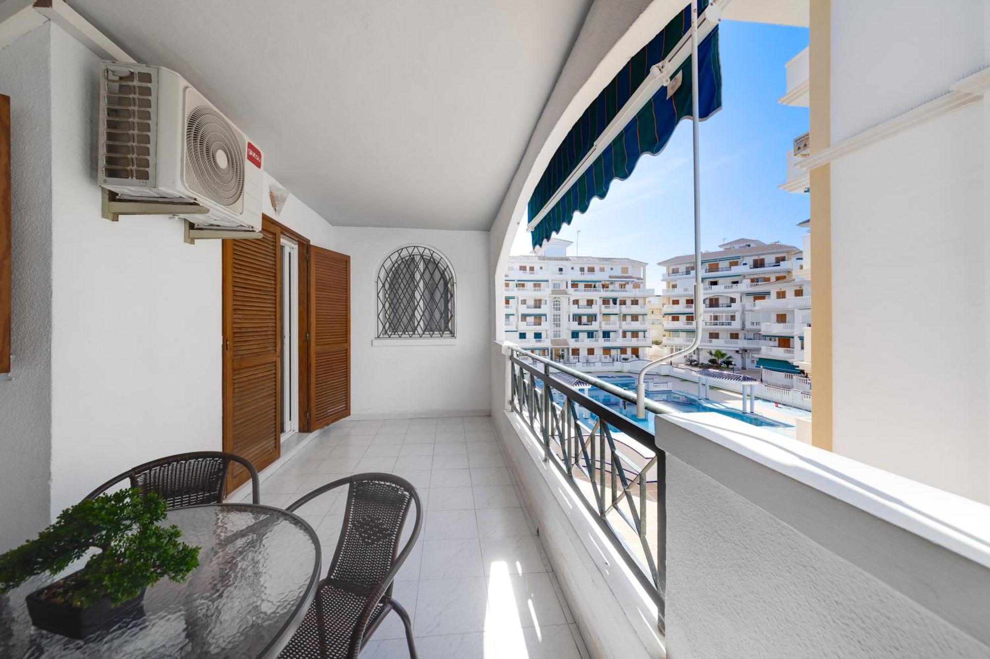 Urb Vinamar Apartment Torrevieja Luaran gambar